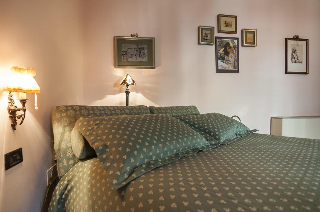 B&B La Corte Fondi Buitenkant foto