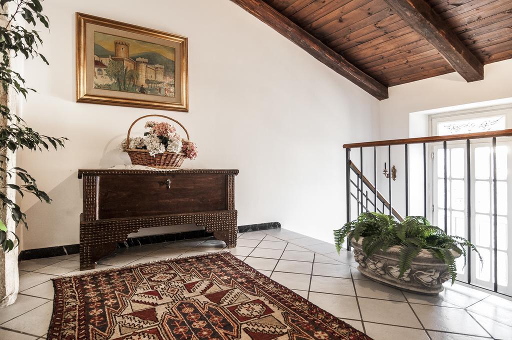 B&B La Corte Fondi Buitenkant foto